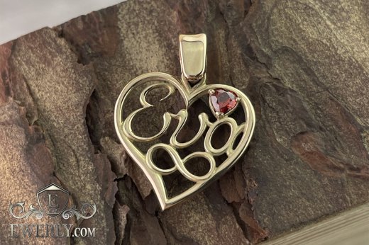 Heart pendant of gold with red stone, фото